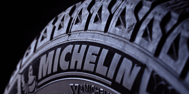 Perfil de un neumático Michelin.
