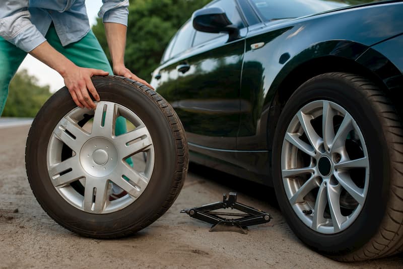 Como saber que neumaticos lleva tu coche