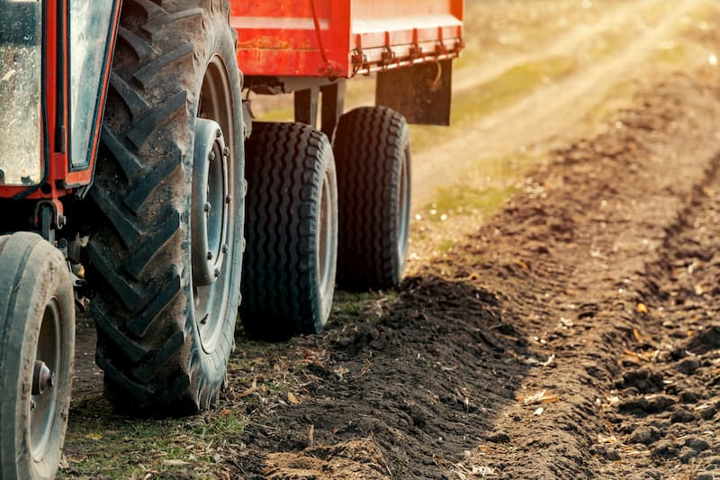Las características de los neumáticos de la agricultura