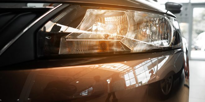 regular los faros del coche