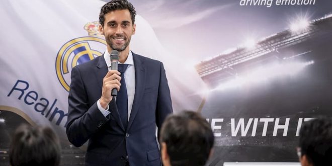 El jugador arbeloa en hungria con hankook