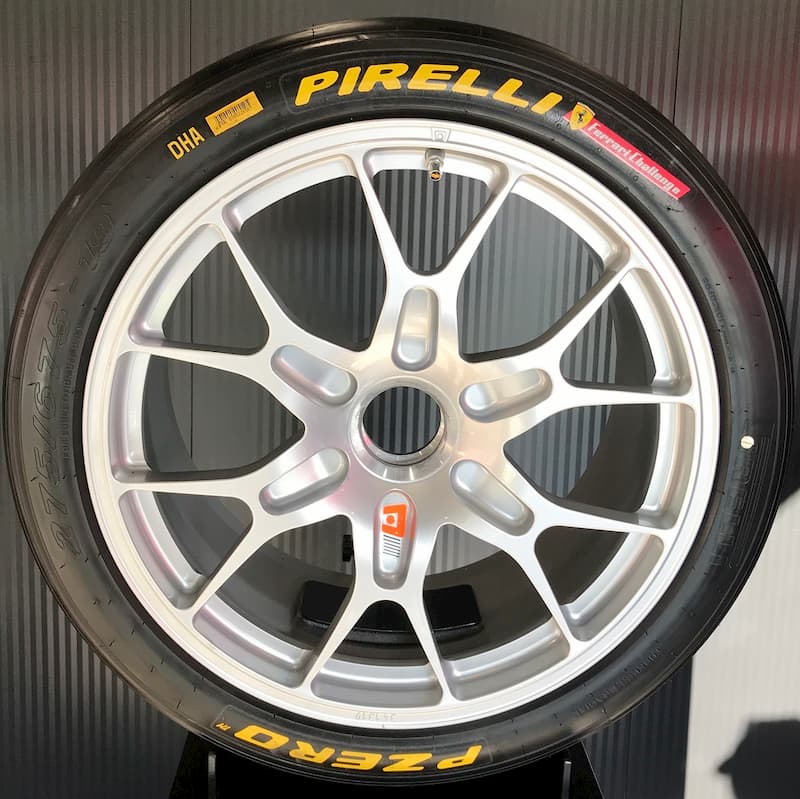 El Pirelli P Zero Tailor Made