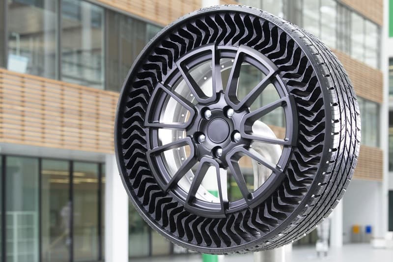 Michelin el neumático a prueba de pinchazos Uptis recibe tres premios