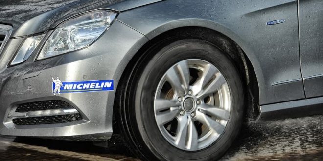 UHP descubre la nueva generación de neumáticos para coches