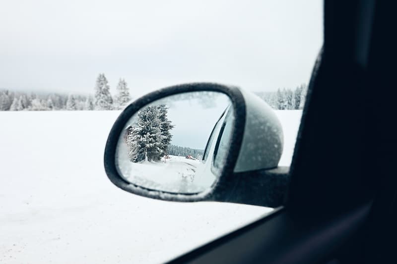 cómo conducir con nieve sin peligros