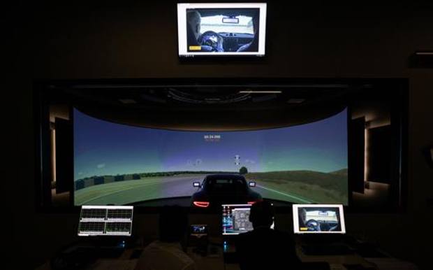 Pirelli inaugura el primer simulador de neumáticos