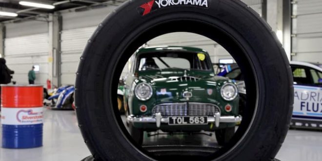 Yokohama lanza una nueva gama de neumáticos para coches clásicos