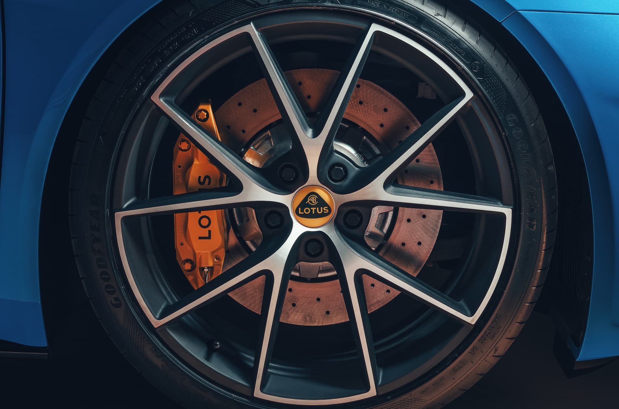 Neumáticos Goodyear para el Lotus Emira