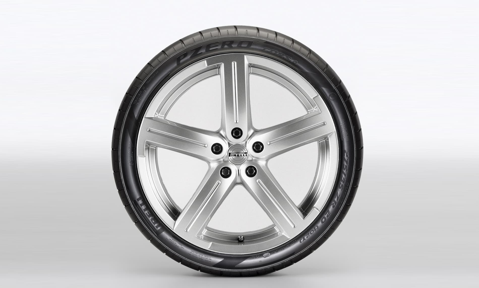 Pirelli P Zero sostenibilidad FSC