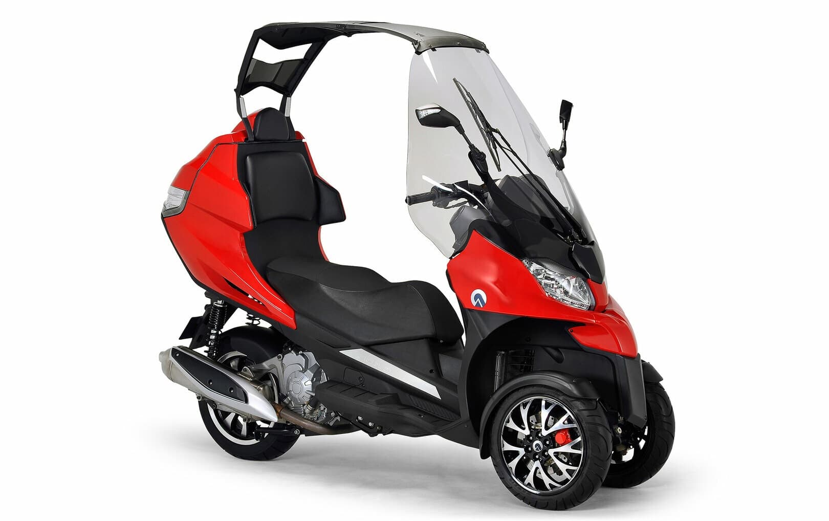 Descubre nuestros scooters eléctricos 3 ruedas - Peugeot Motocycles