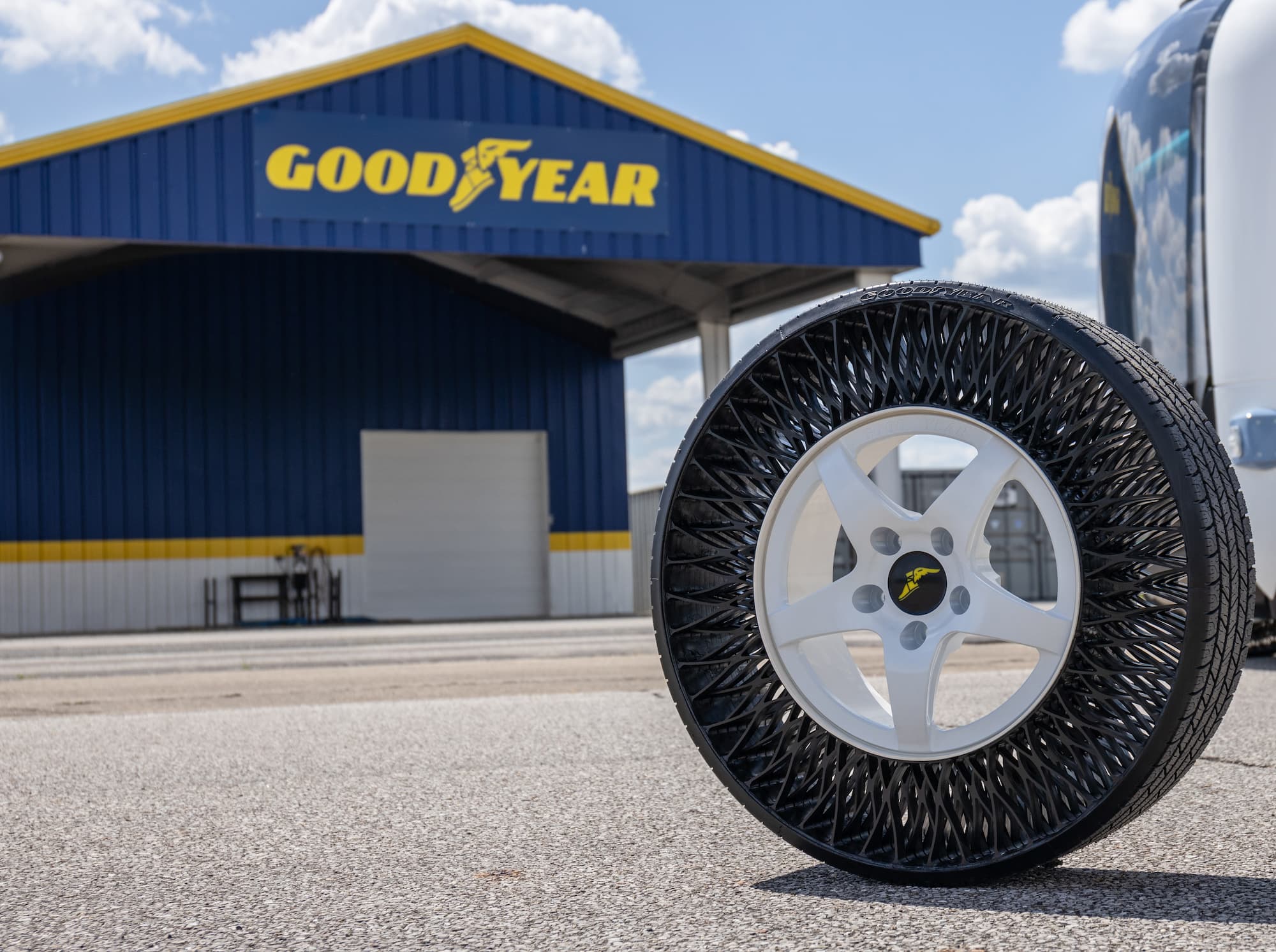 Neumáticos Goodyear sin aire