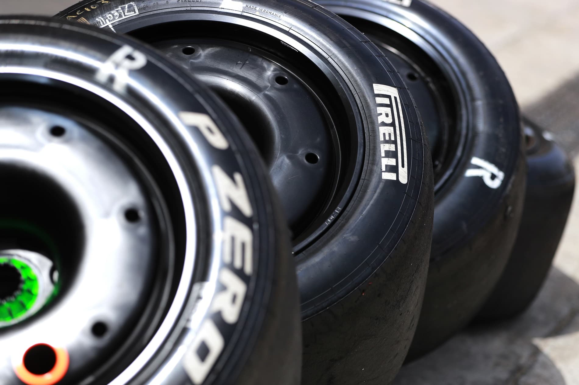 Pirelli 2023 neumático anti subviraje