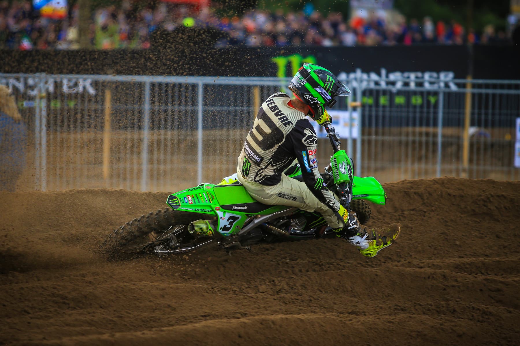 Dunlop lanza Geomax MX14