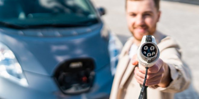 De qué está hecha la batería de un coche eléctrico