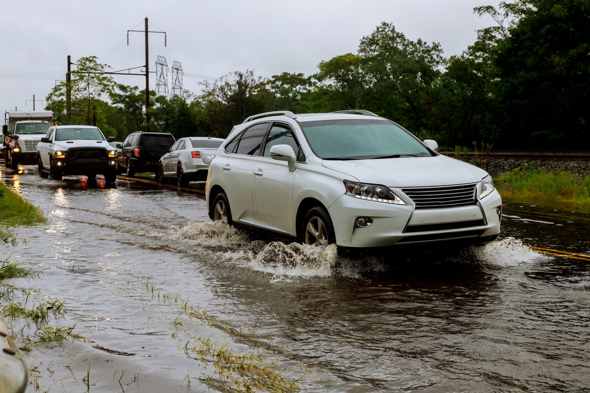 Mejor neumático lluvia contra el aquaplaning