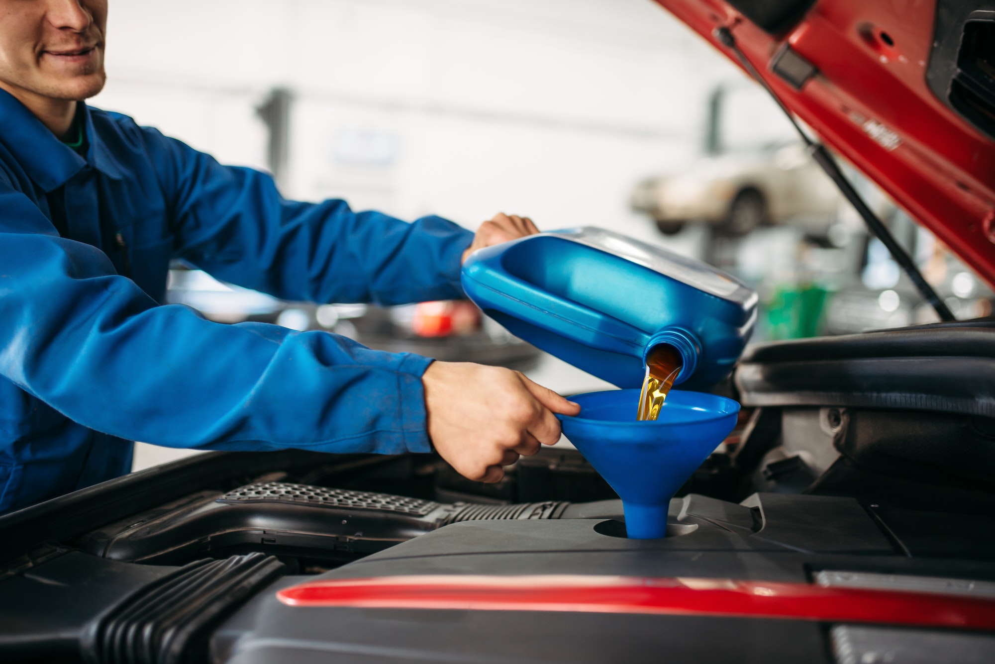 Descubre que aceite es mejor para tu coche