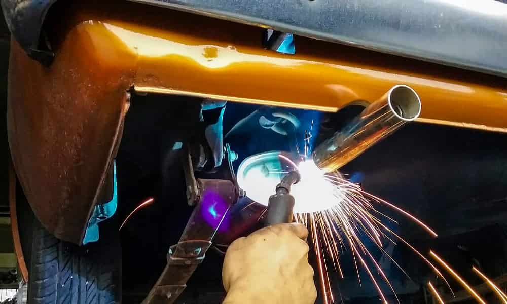 Reparacion cuando se estropea el tubo de escape