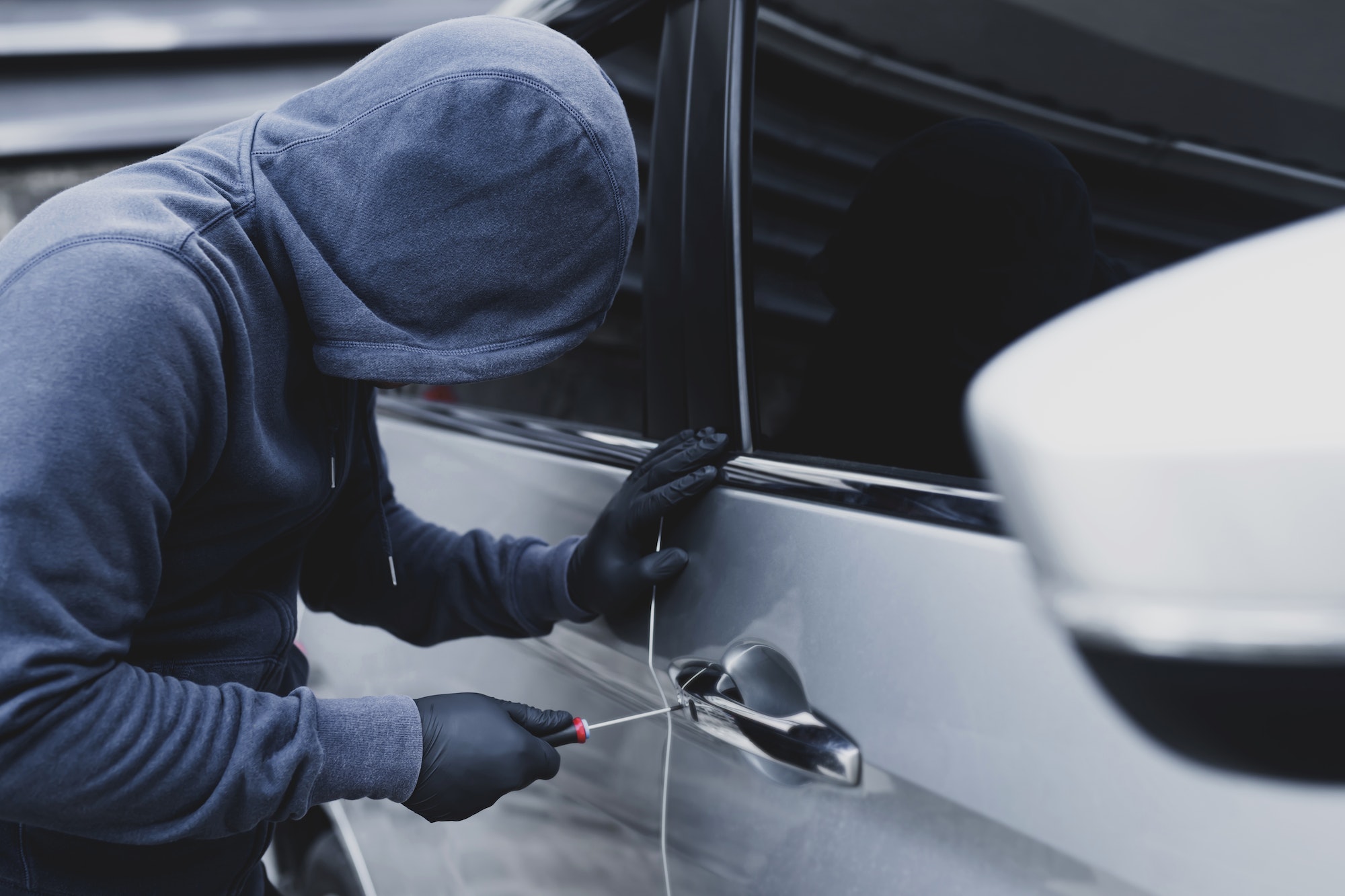 Soñar que te roban el coche