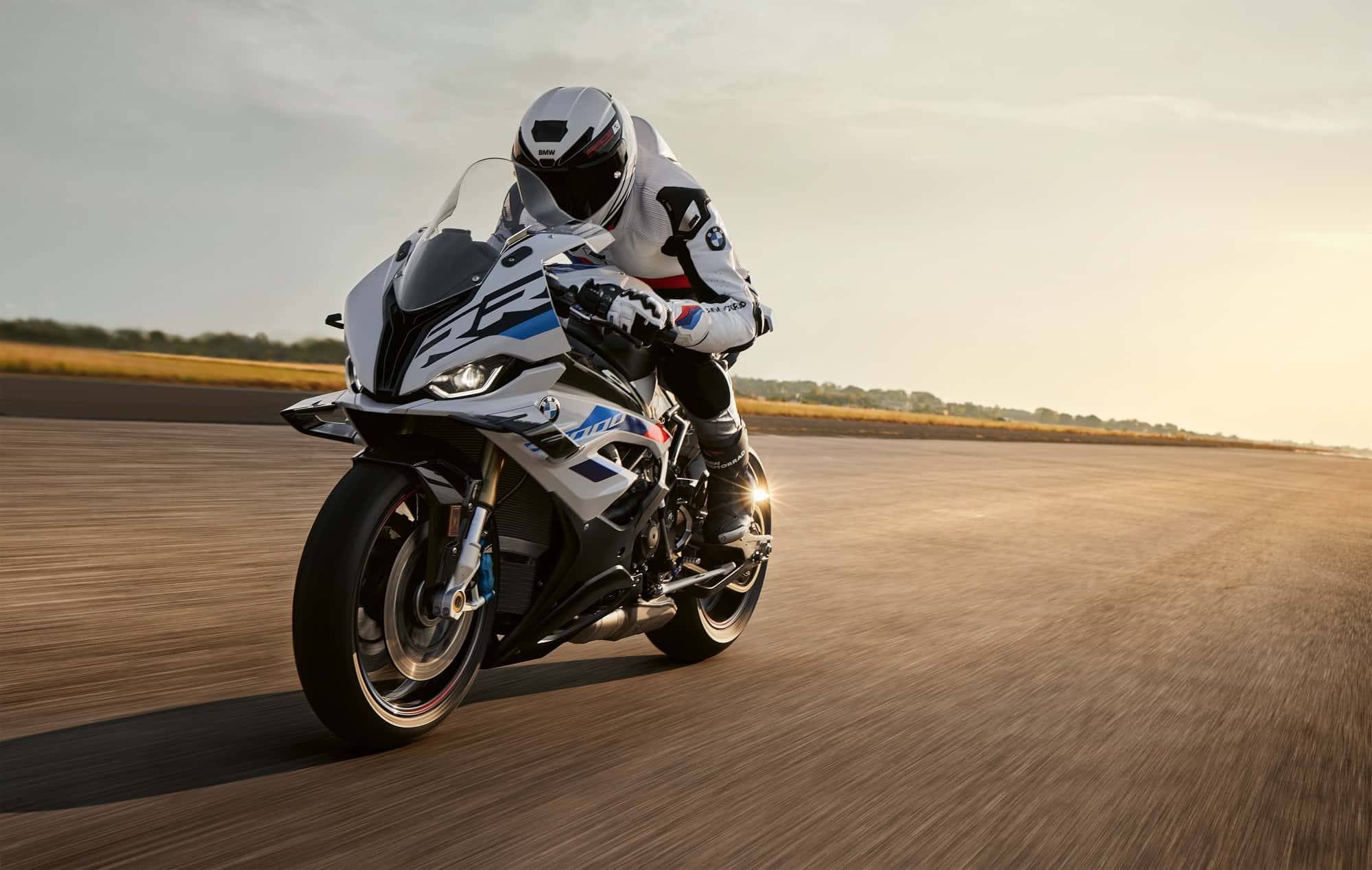 BMW elige el Dunlop Sportsmart TT para la nueva S 1000 RR