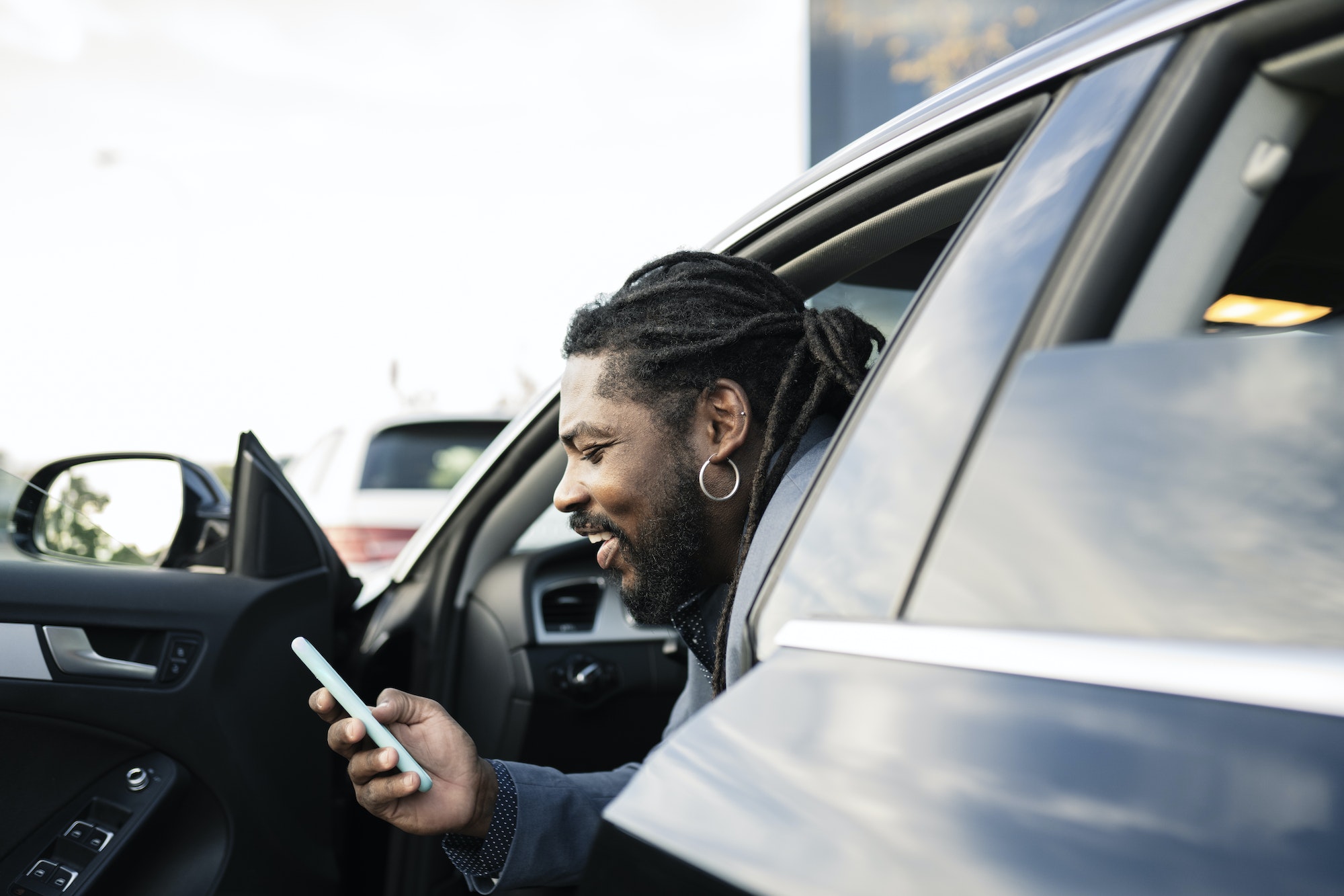 Alarma coche con aviso al móvil