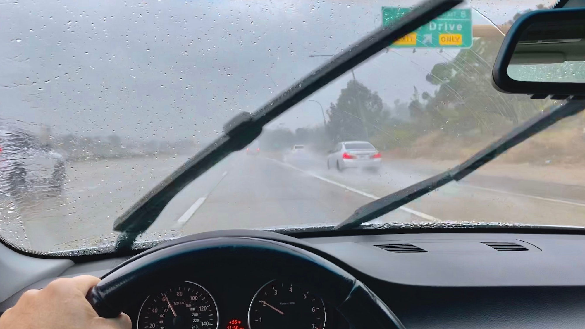 Limpiaparabrisas medidas: cómo elegir el tamaño perfecto para tu coche