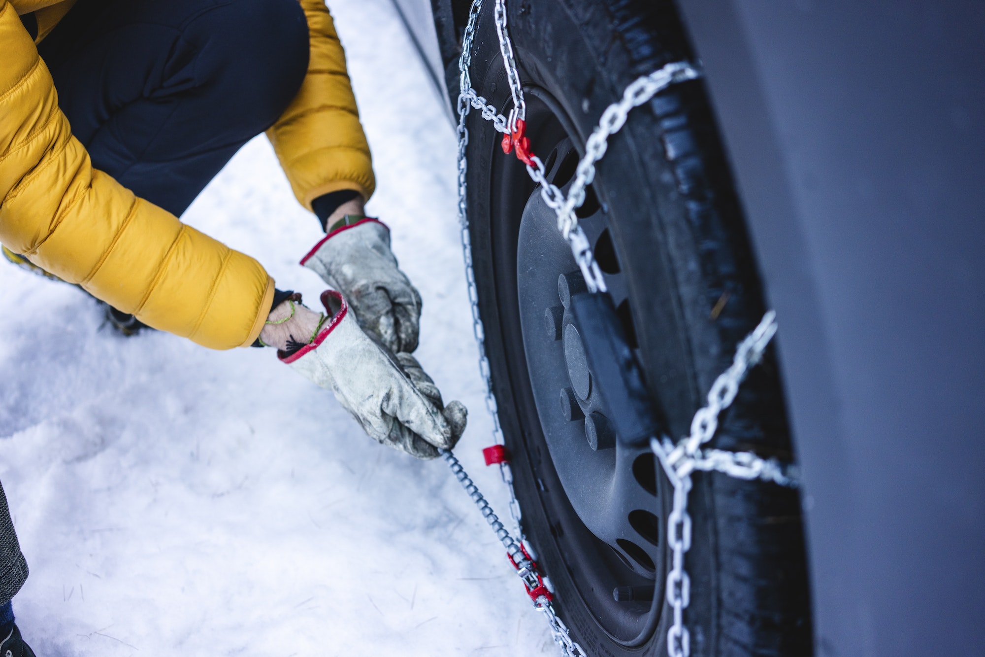 Cómo conducir sobre la nieve de forma segura