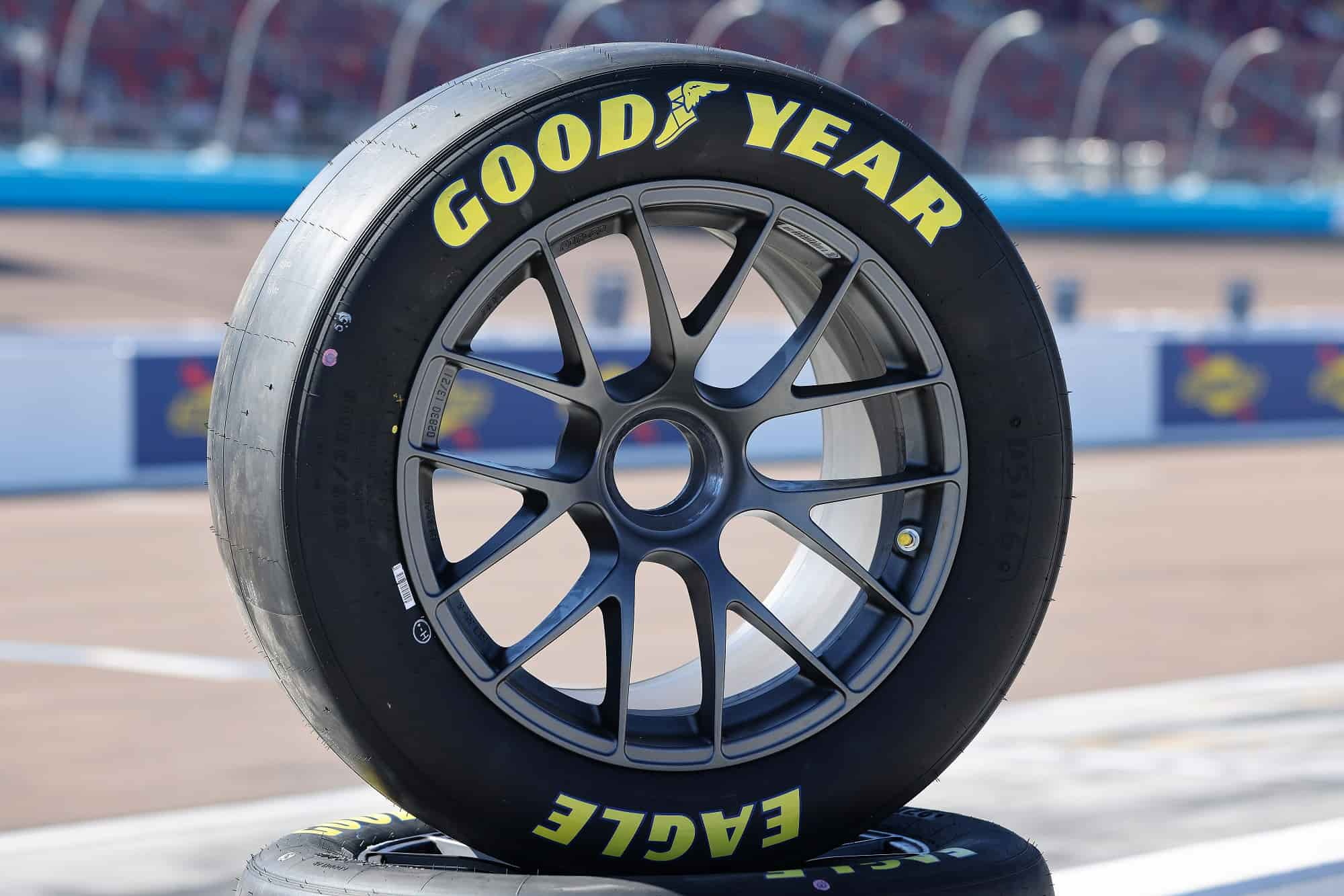 Goodyear seguirá siendo el neumático oficial de NASCAR