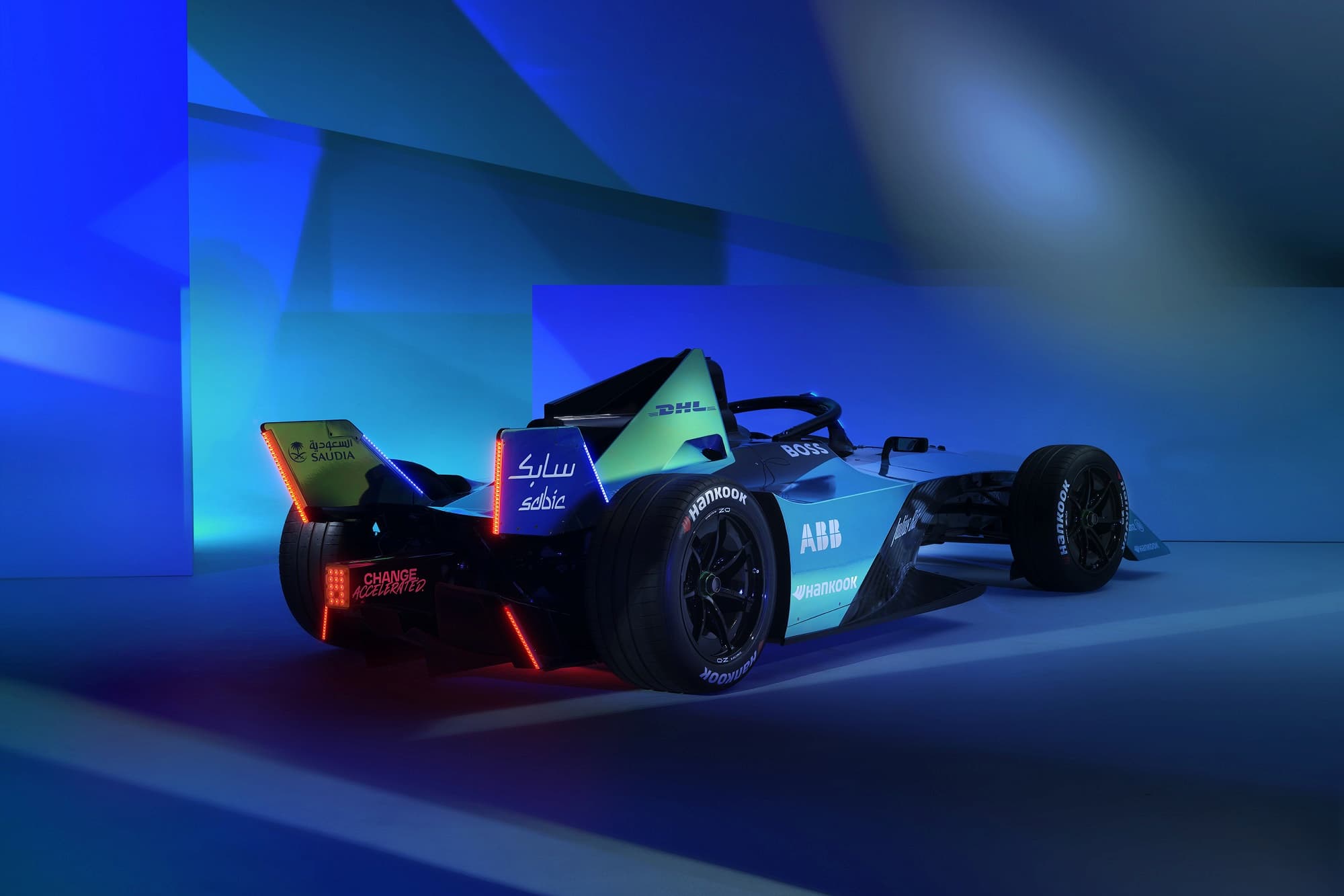 Hankook iON race se estrenará mundialmente en Valencia el 13 de diciembre