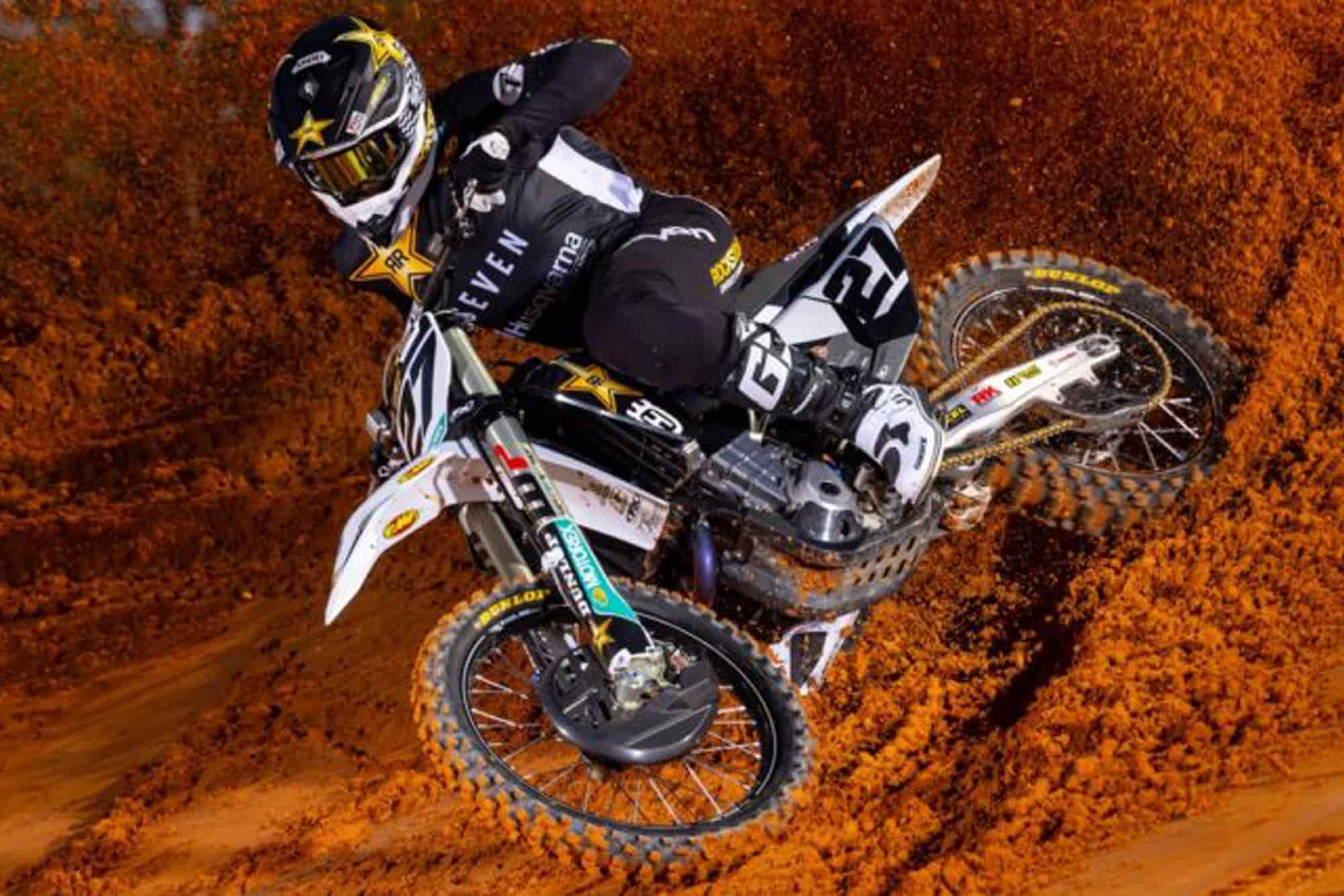 KTM, Husqvarna y GasGas eligen al Dunlop Geomax MX33