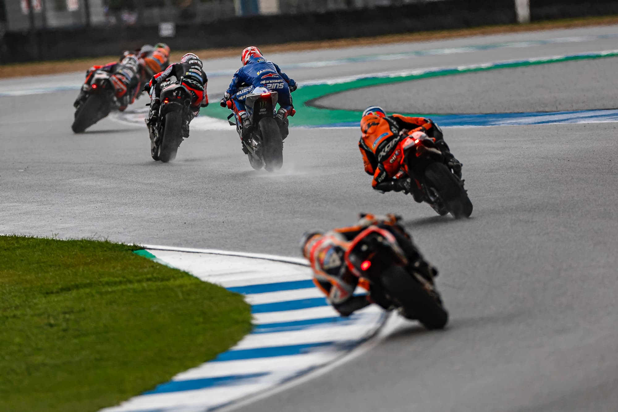 MotoGP 2023 se sancionará la presión incorrecta de los neumáticos