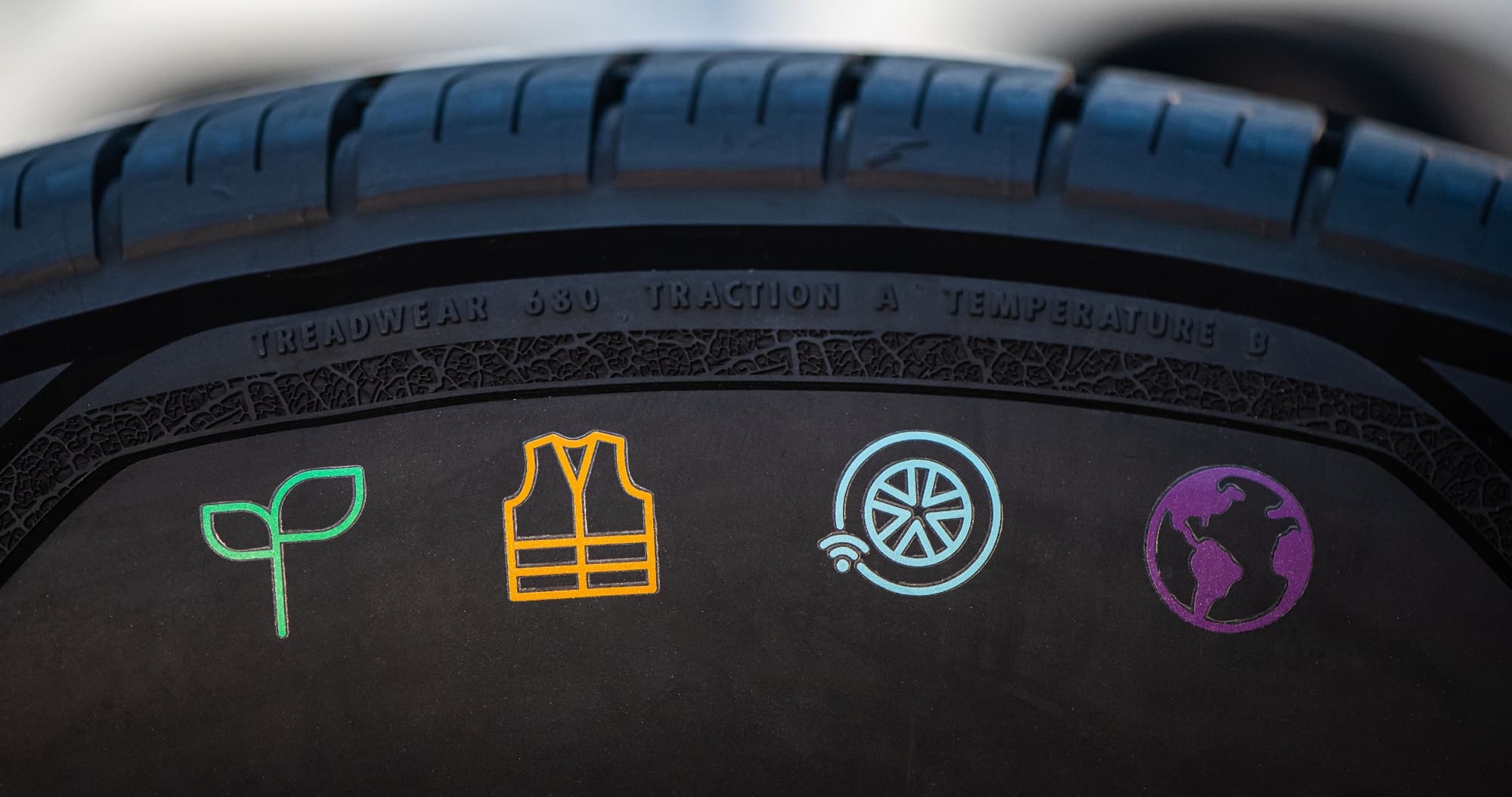 Goodyear presenta un neumático 90% sostenible