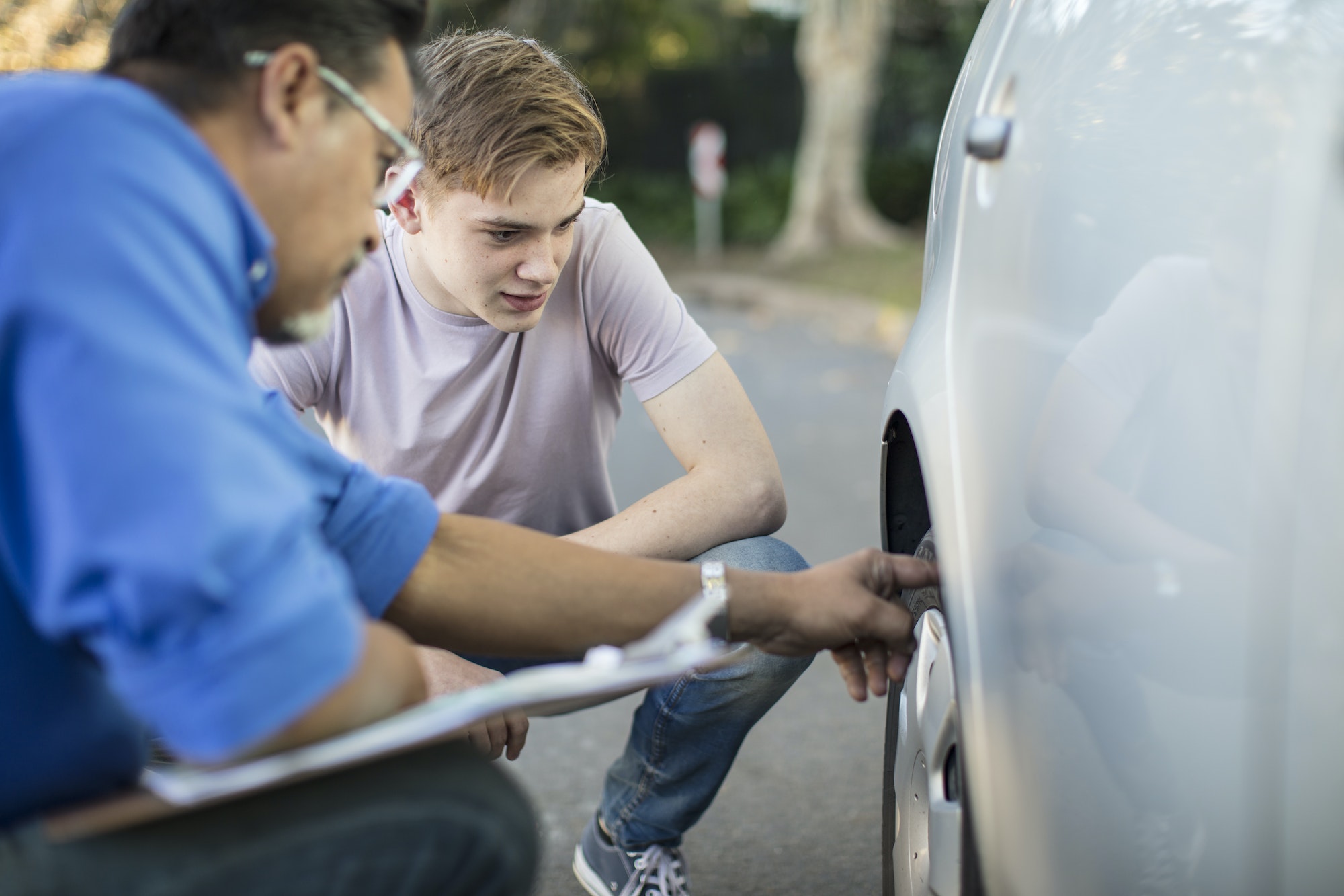 En 2024 llega el test oficial de desgaste de neumáticos de coche