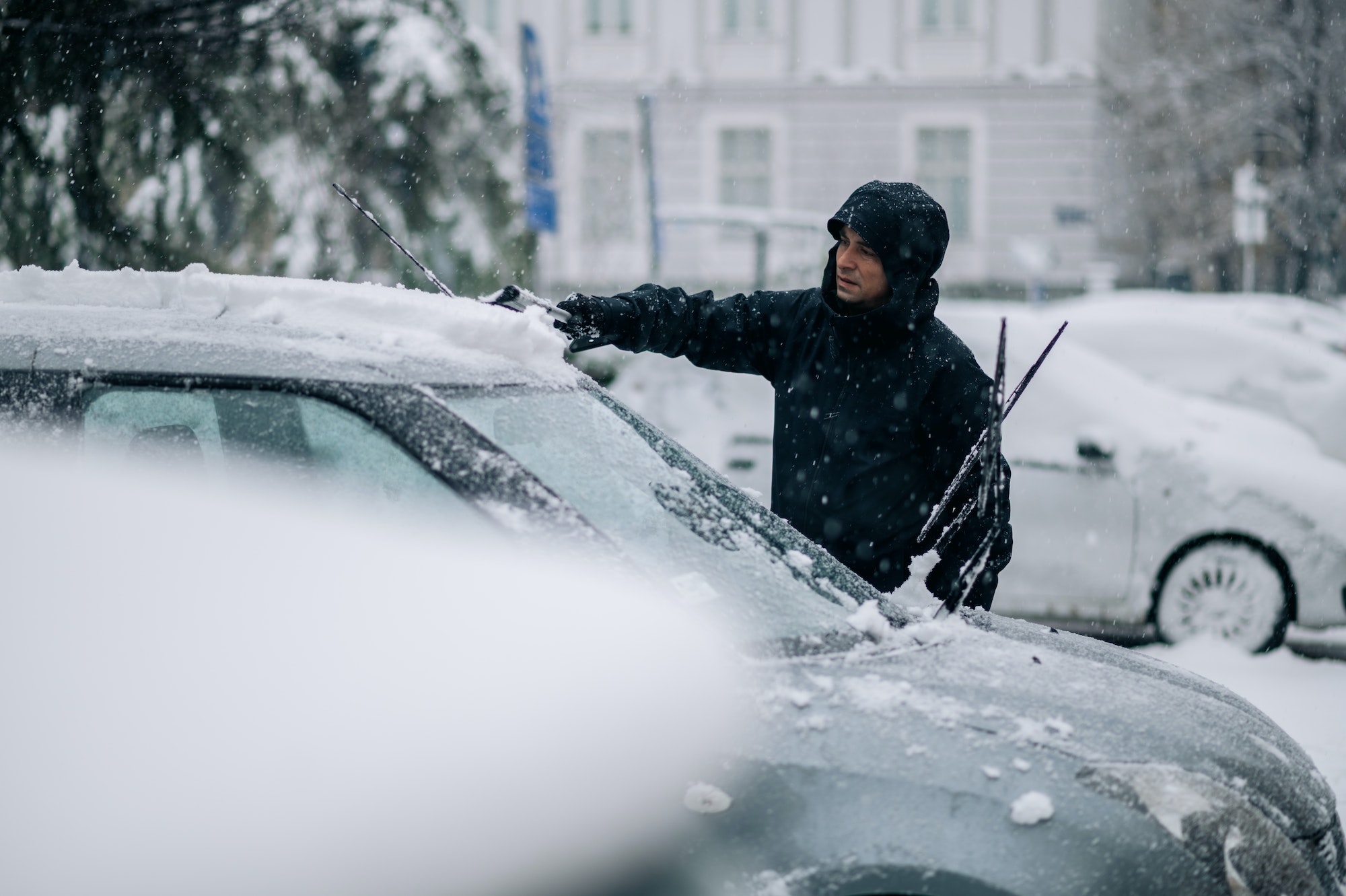 Seguridad vial en la nieve, aquí el decálogo para evitar accidentes cuando viajas