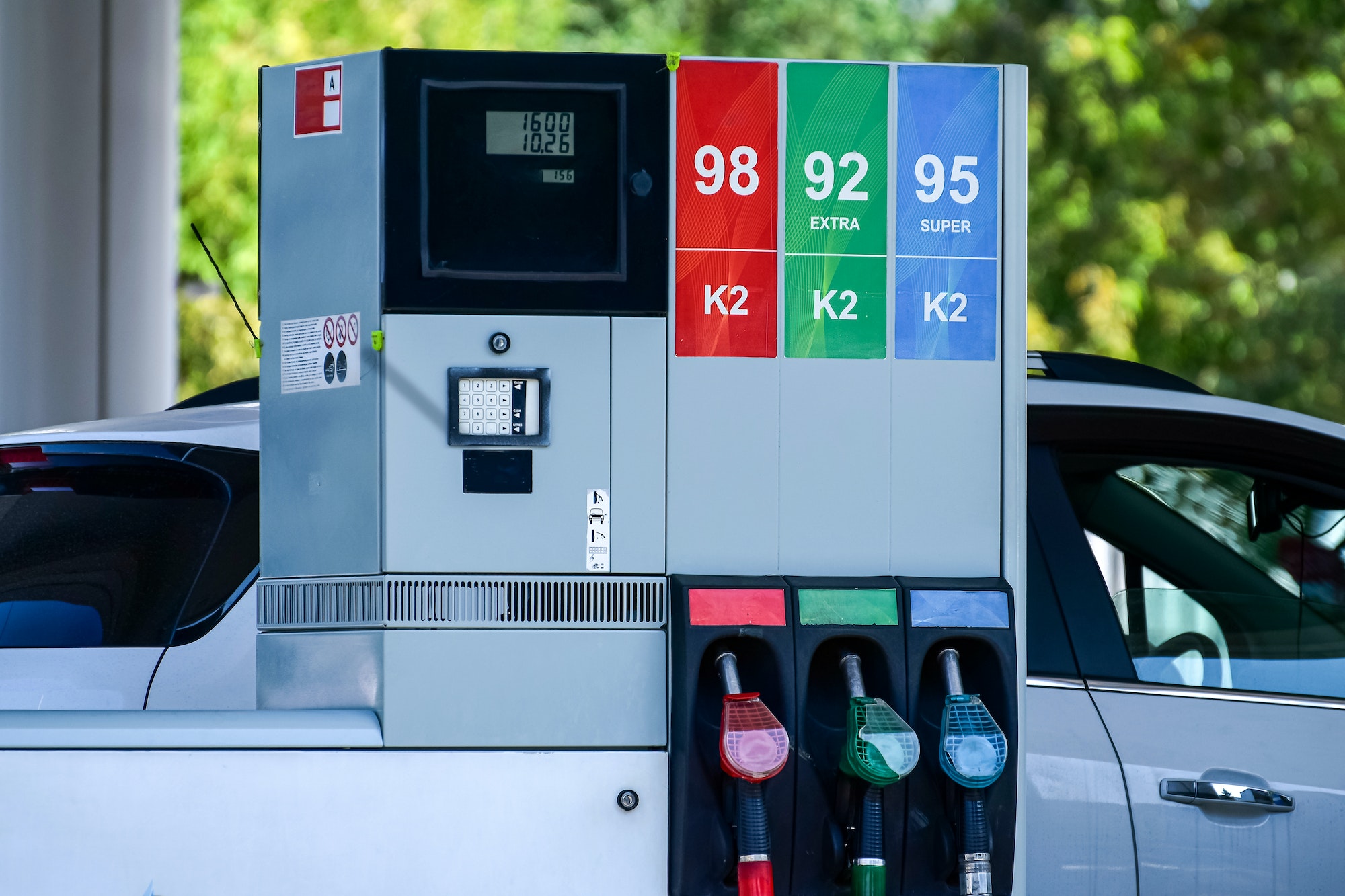 Gasolina vieja en el depósito: ¿después de cuánto caduca?