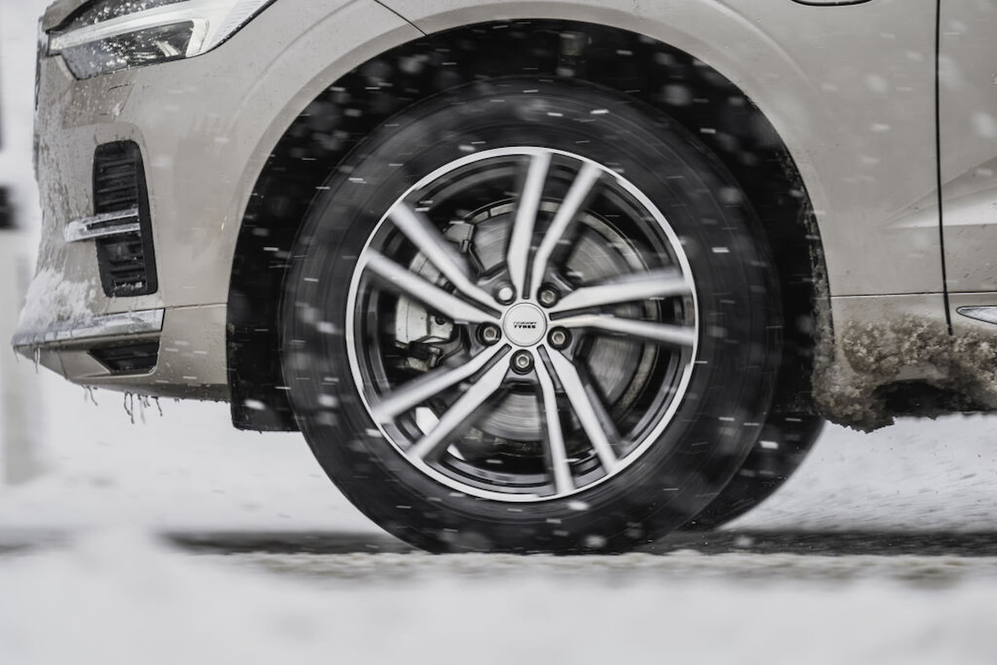 Nokian Tyres Snowproof 1 fiabilidad cuando llueve