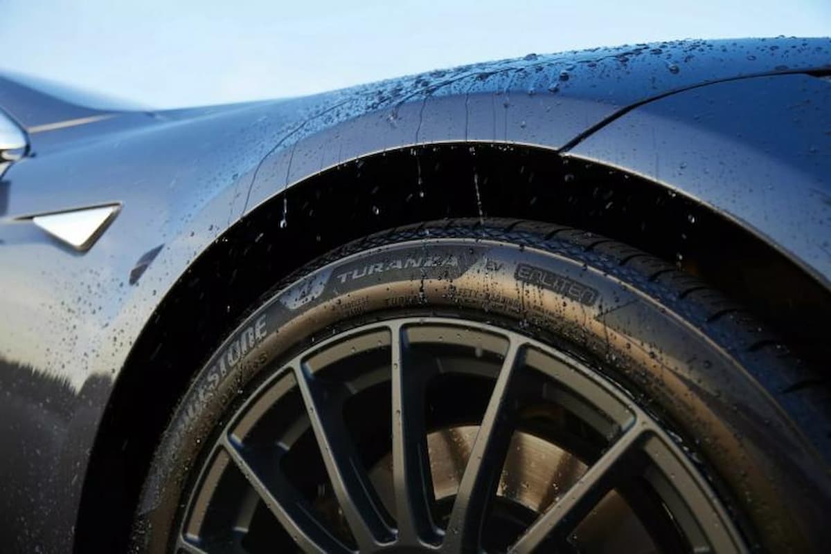 Bridgestone lanza Turanza EV para vehículos eléctricos