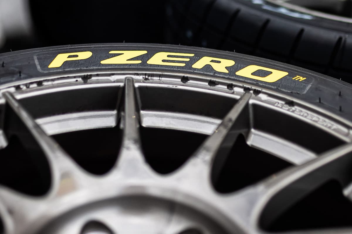 Pirelli PZero DHF para DTM