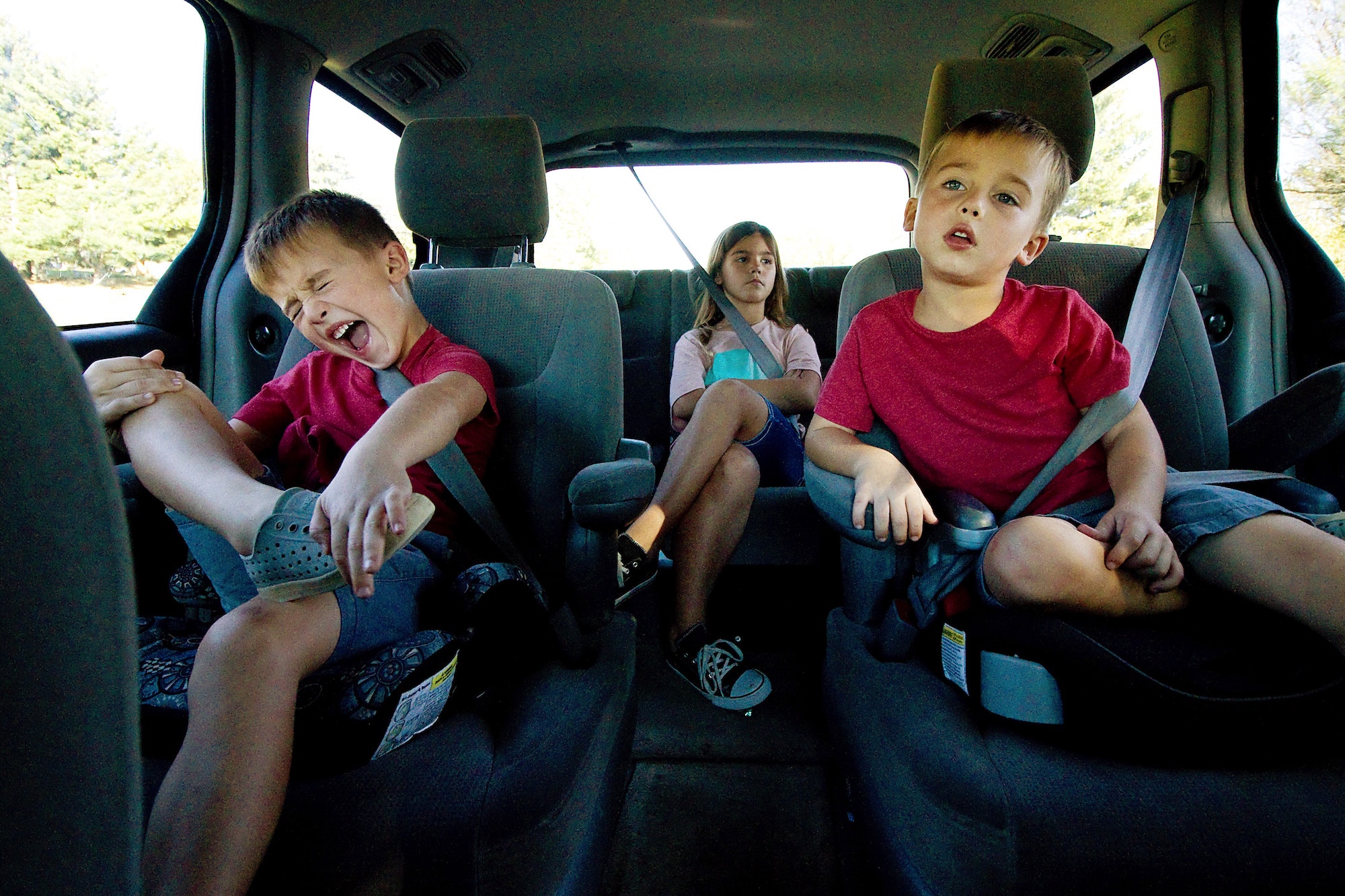 Viajar con niños en el coche: 7 remedios contra el mareo