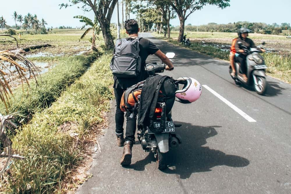 Kit pinchazos moto: tipos, carácteríscitas y cómo elegir el tuyo