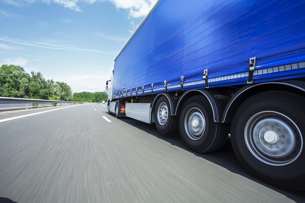 camion montando el Michelin Connected Fleet