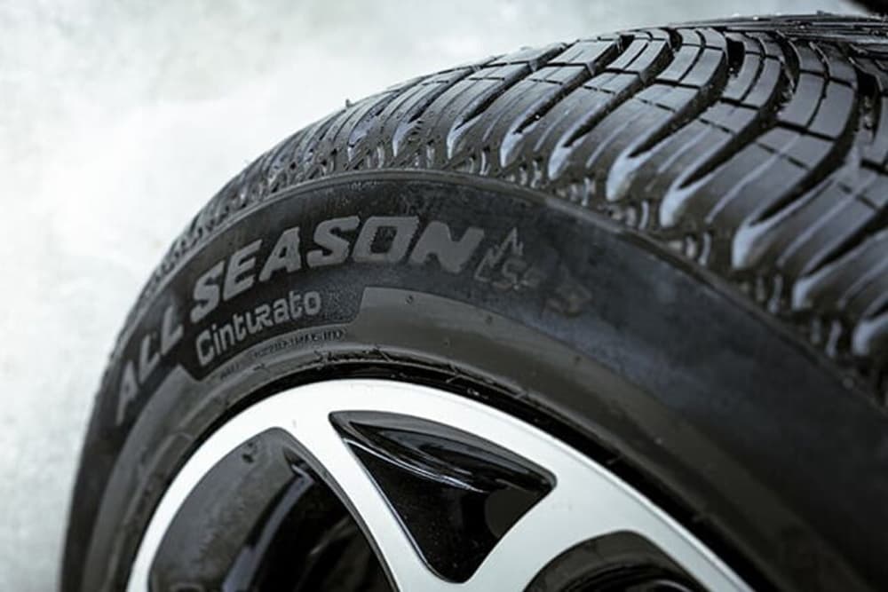 El perfil del Pirelli Cinturato All Season SF3 sobre nieve