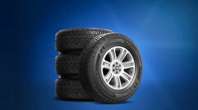 Neumáticos MICHELIN Latitude Cross apilados