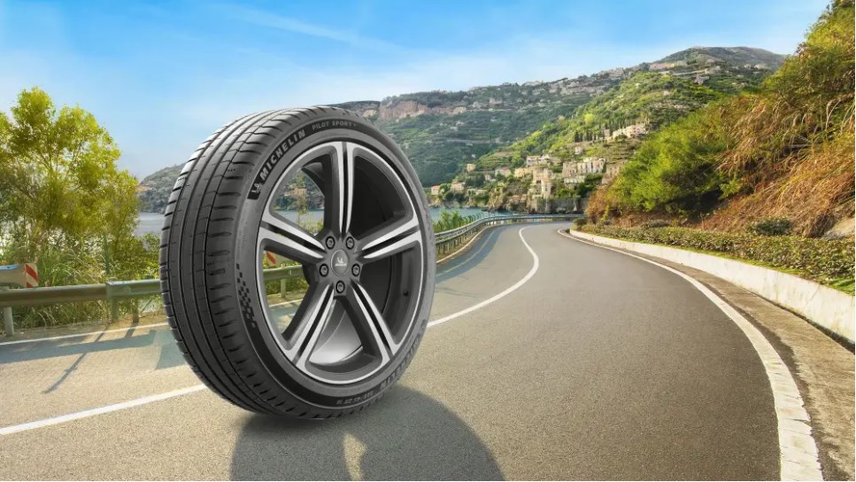 MICHELIN Pilot Sport 5 en carretera