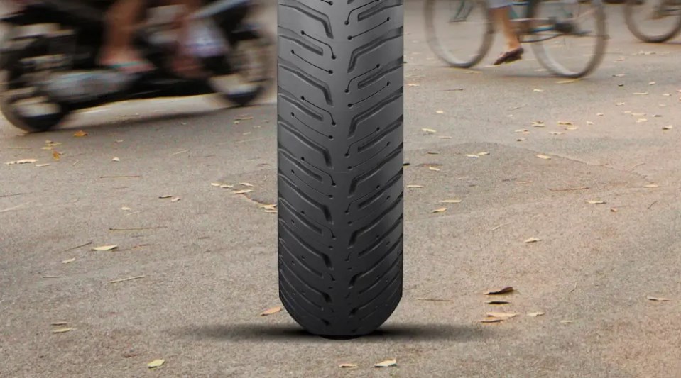 Neumático Michelin City Extra para motos y scooter eléctricos