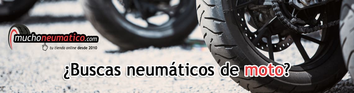 Algunos neumáticos para motocicleta