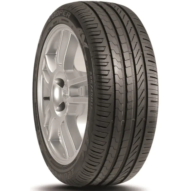 215/45R17 91W XL ZEON CS8