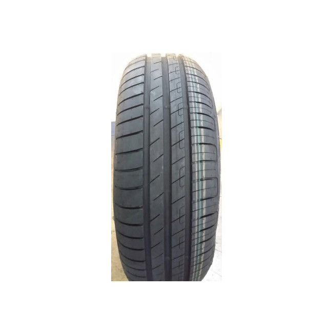 195/50R15 82V EFFICIENTGRIP PERFORMANCE